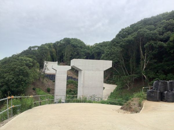 3地改第4-10号　主要地方道長崎南環状線道路改良工事(8号橋下部工P2)1元請け会社：竹下建設工業株式会社様