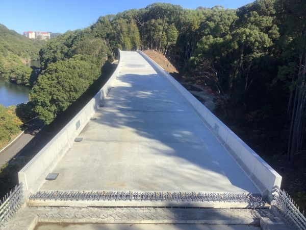 4地改補第4-2号　主要地方道長崎南環状線道路改良工事(8号橋床版工)元請け会社：竹下建設工業株式会社様